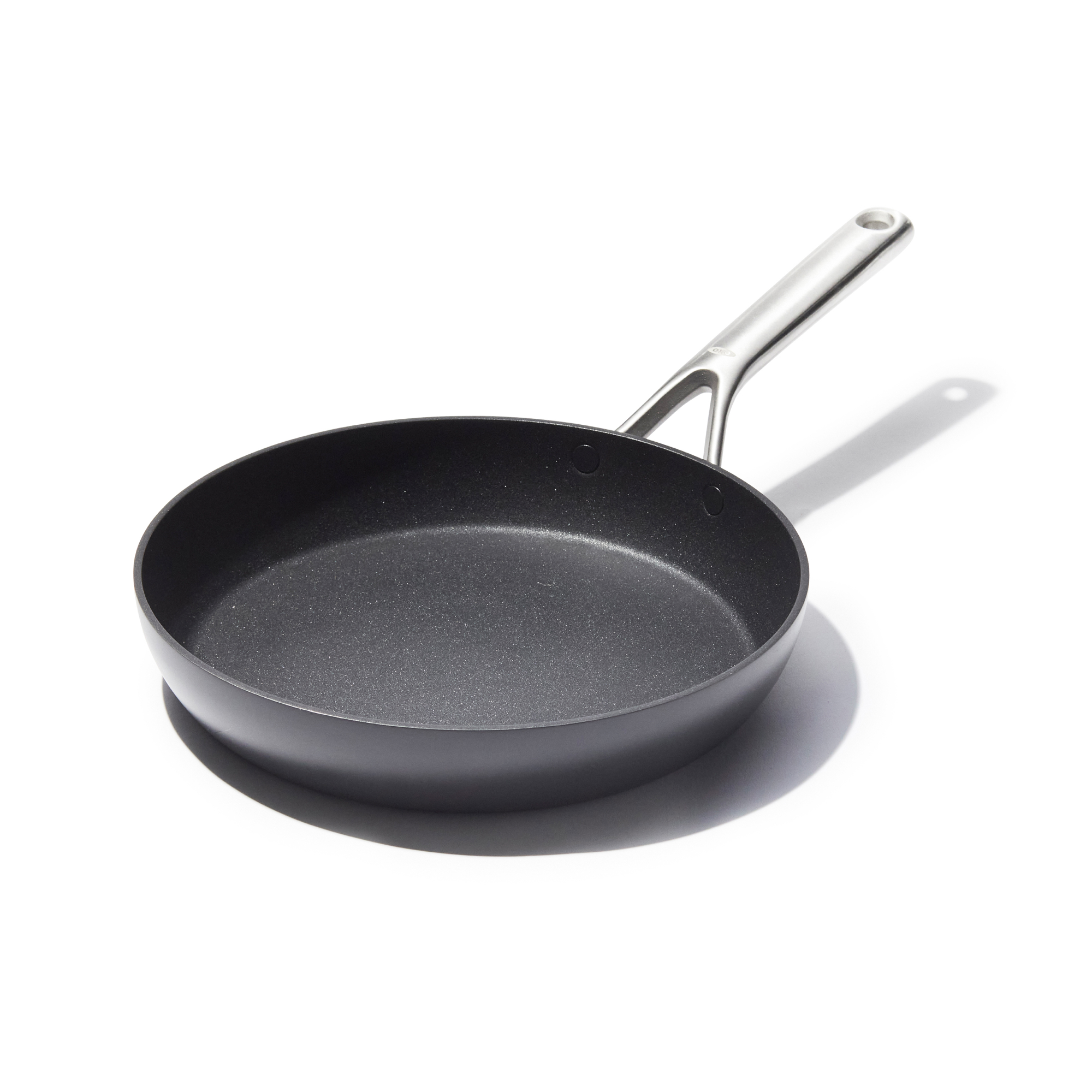 OXO Ceramic Professional 26 cm Bratpfanne – Alltagsgröße OXO Ceramic Professional 26 cm Antihaft-Bratpfanne auf weißem Hintergrund
