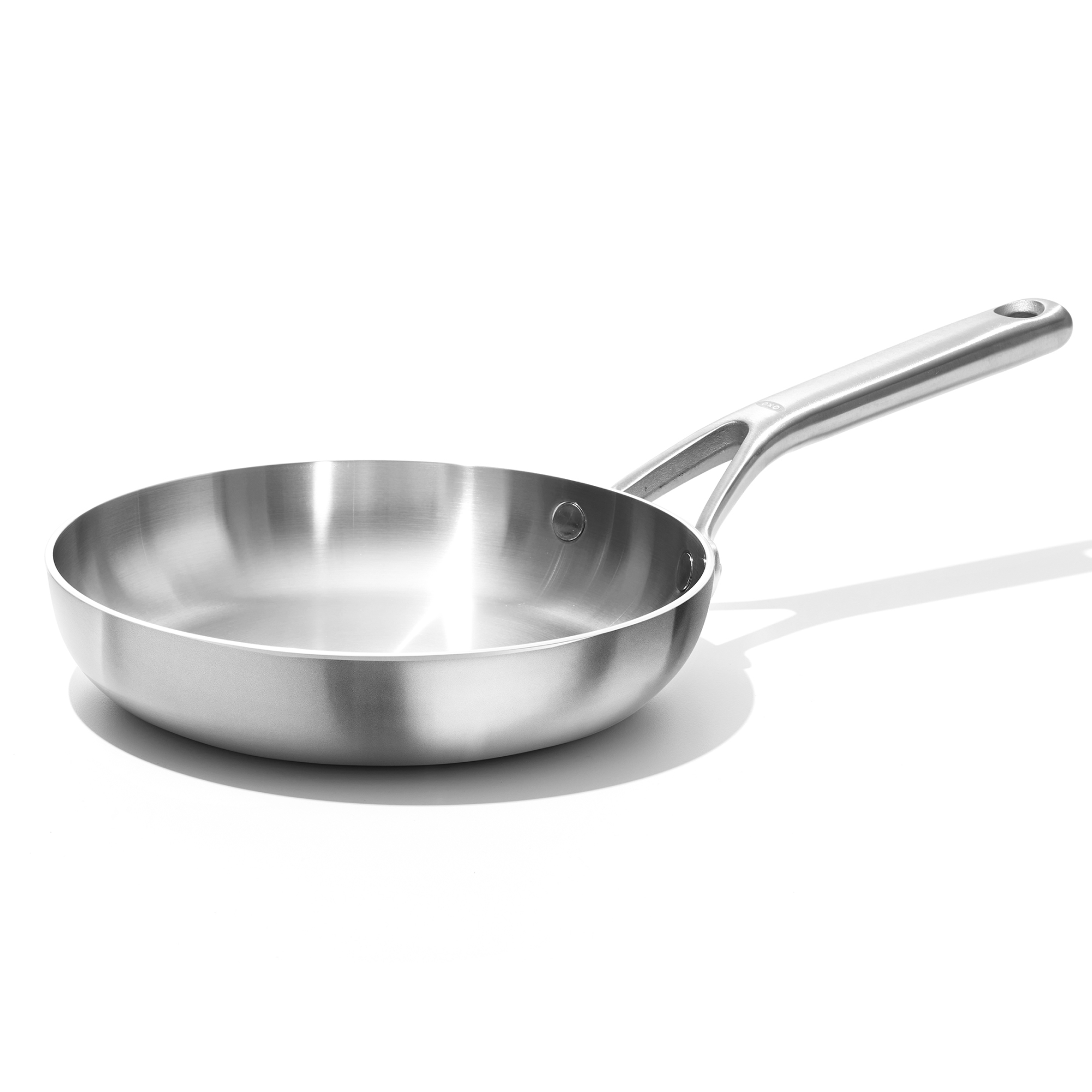 OXO Mira 20 cm Bratpfanne — Tri-Ply Edelstahl OXO Mira 20 cm Tri-Ply Edelstahl-Bratpfanne mit Edelstahl-Innenfläche