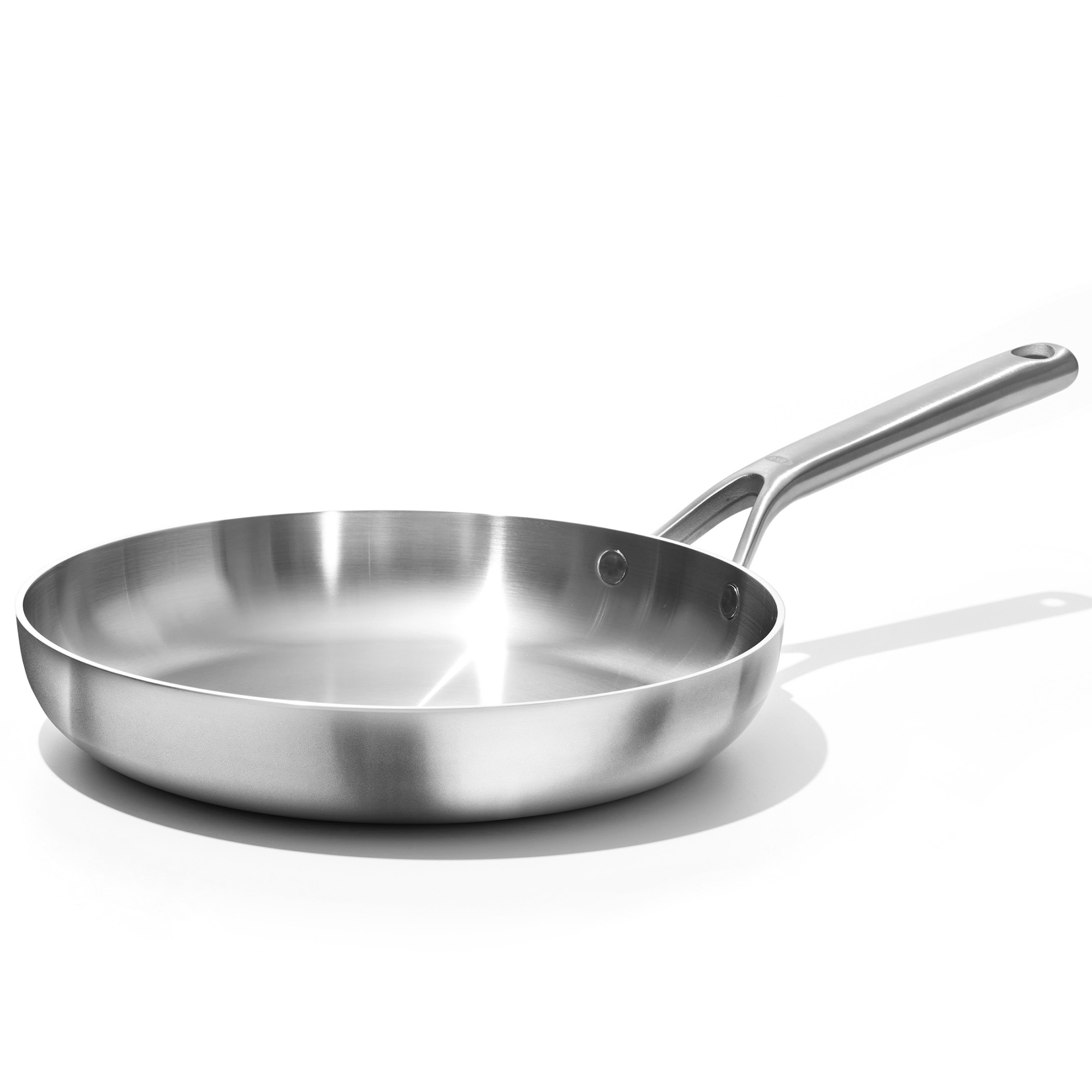 OXO Mira 30 cm Bratpfanne — Tri-Ply Edelstahl OXO Mira 30 cm Tri-Ply Edelstahl-Bratpfanne mit großer Bratfläche