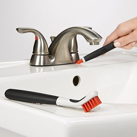 bathroomcleaninghacks